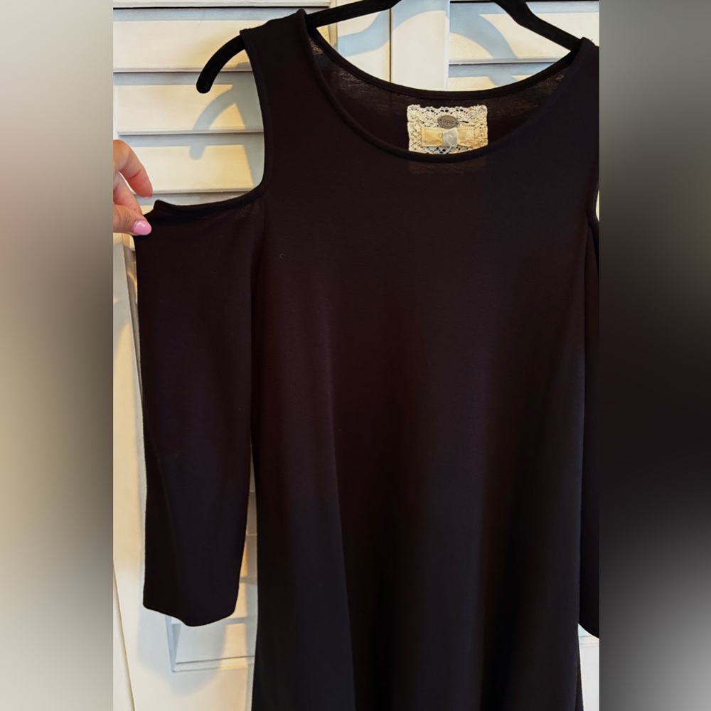 Cupio Black Tee Dress Cold Shoulder Mini 3/4 Sleeve SZ: M